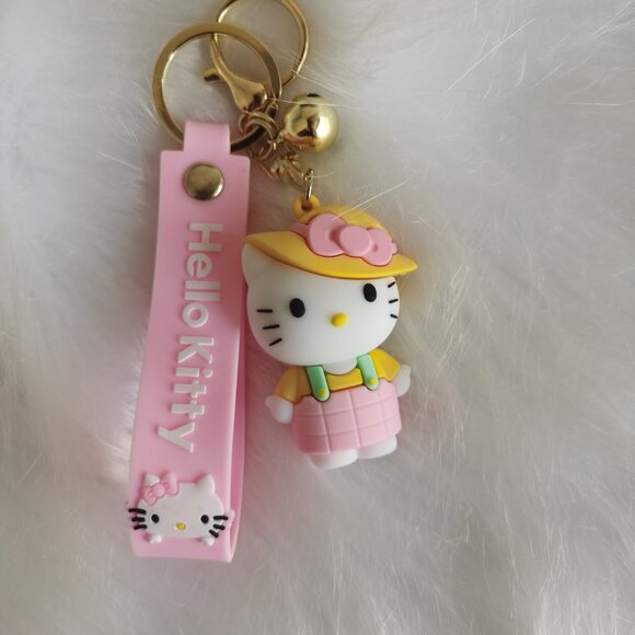 Hello Kitty Baker keychain - Picture 2 of 4